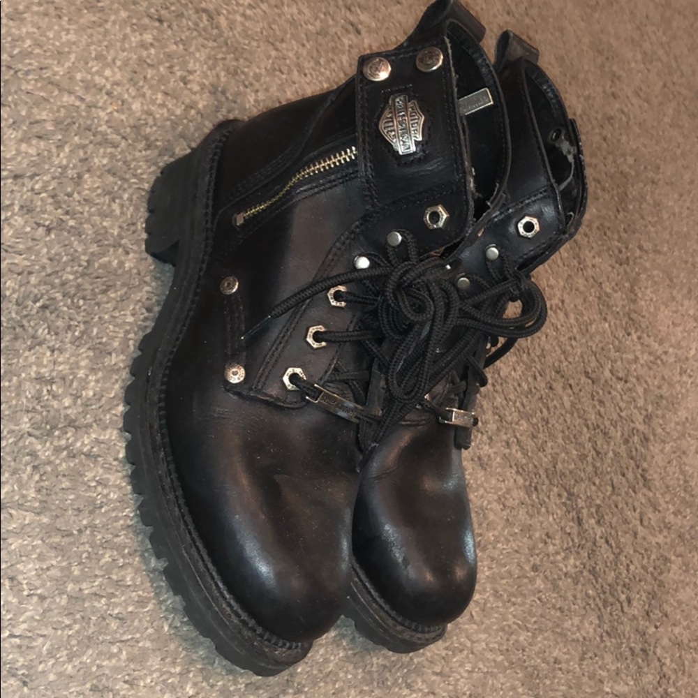 Motorcycle boots